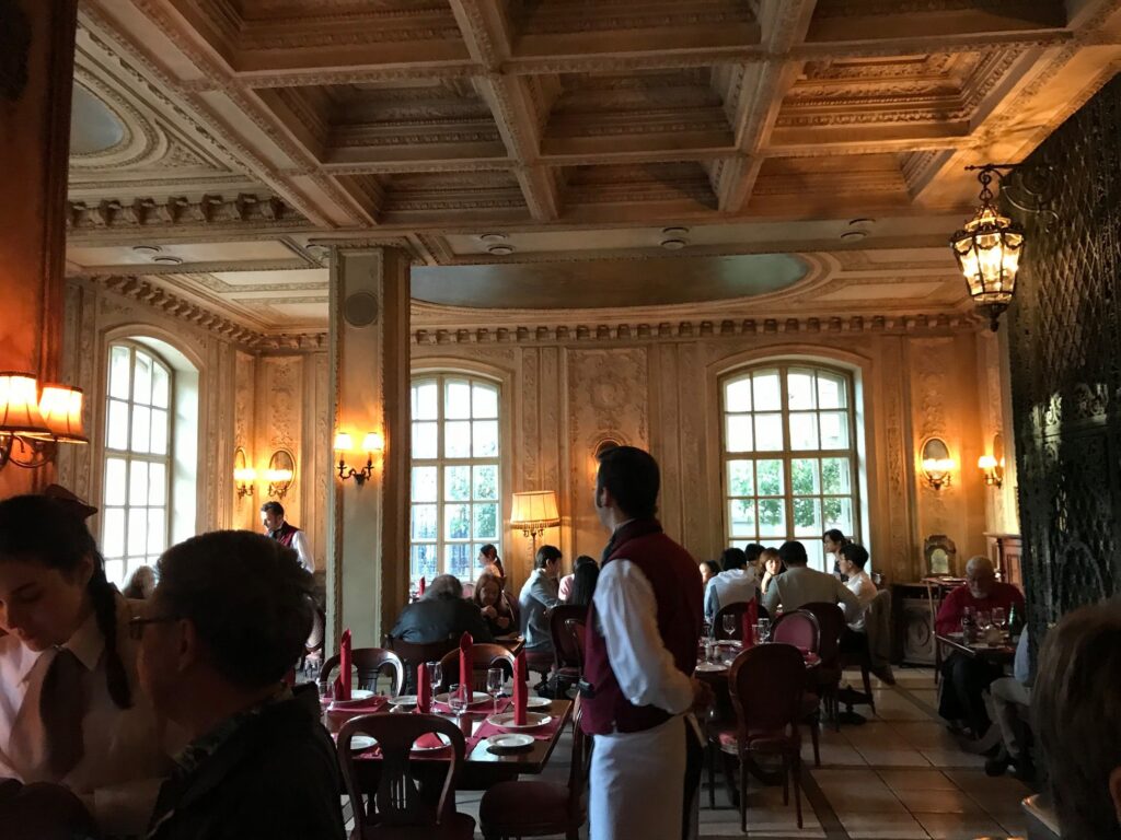 CAFÉ PUSHKIN – Moscou